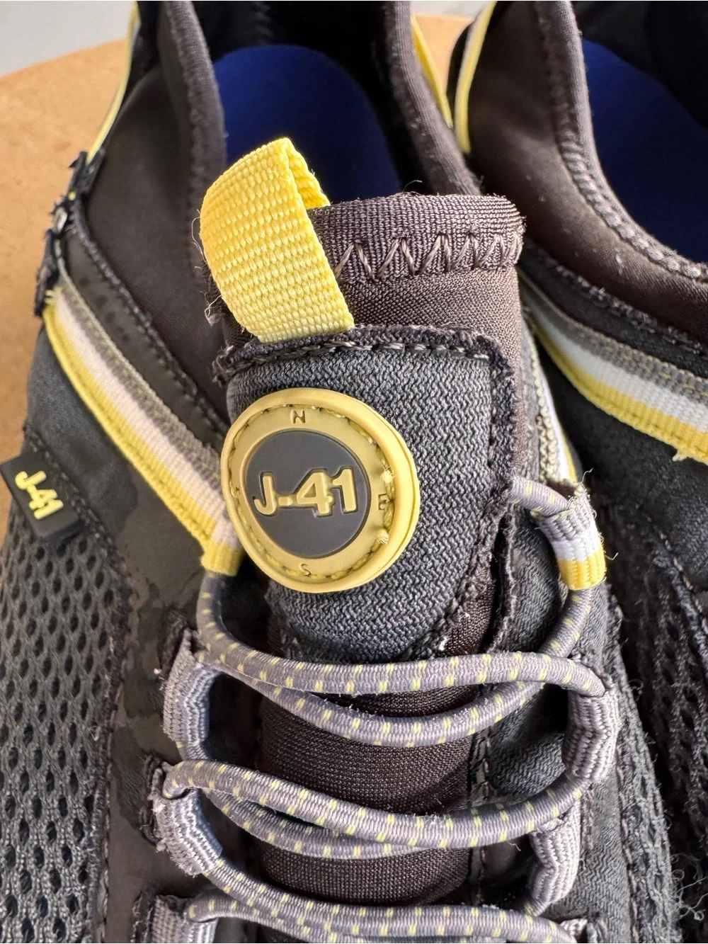 J-41 Water Ready‎ Shoes Womens 8.5 Black Gray Yellow Slip On Outdoor
